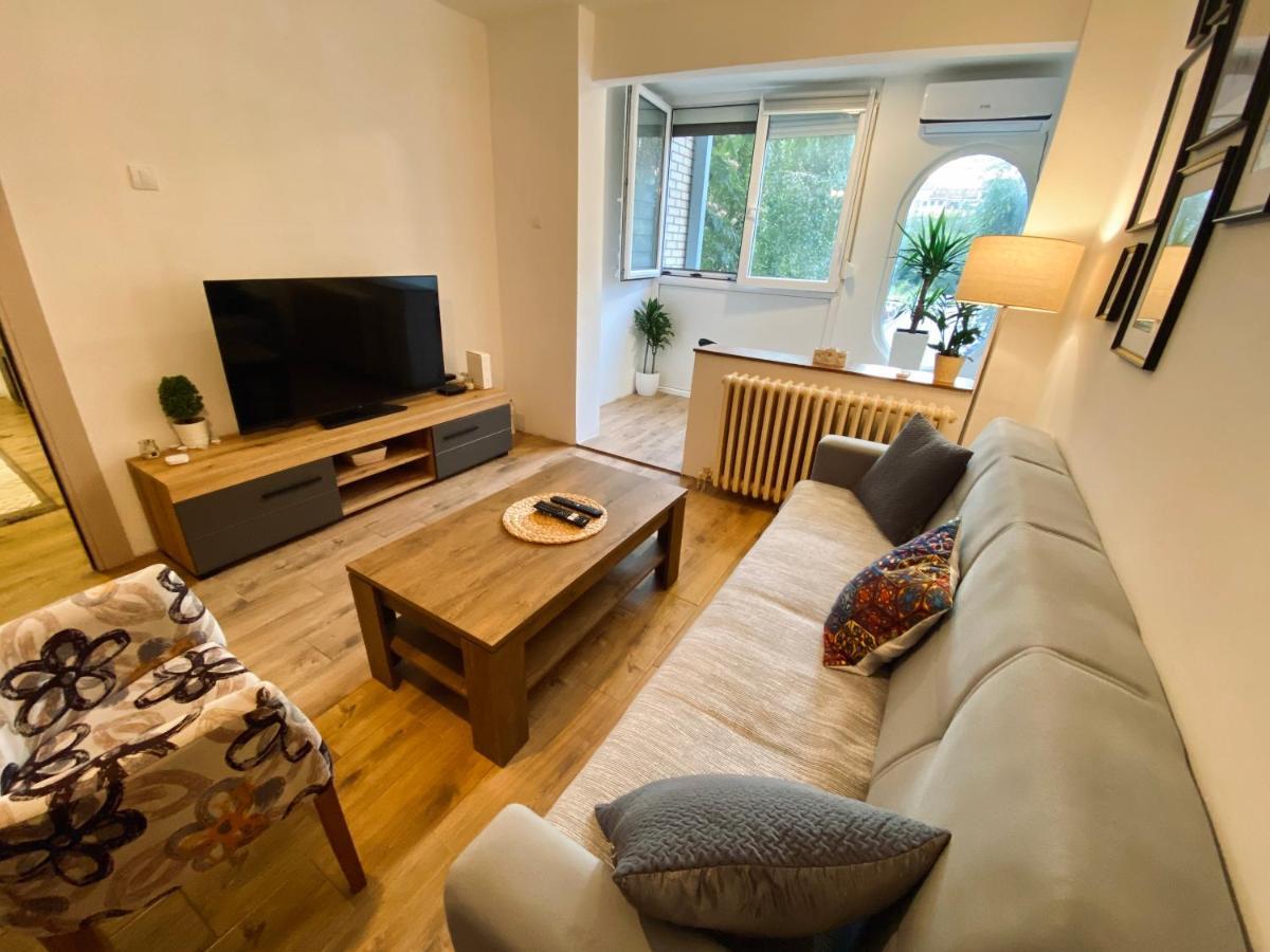 Apartman Ann II Pančevo Exterior foto