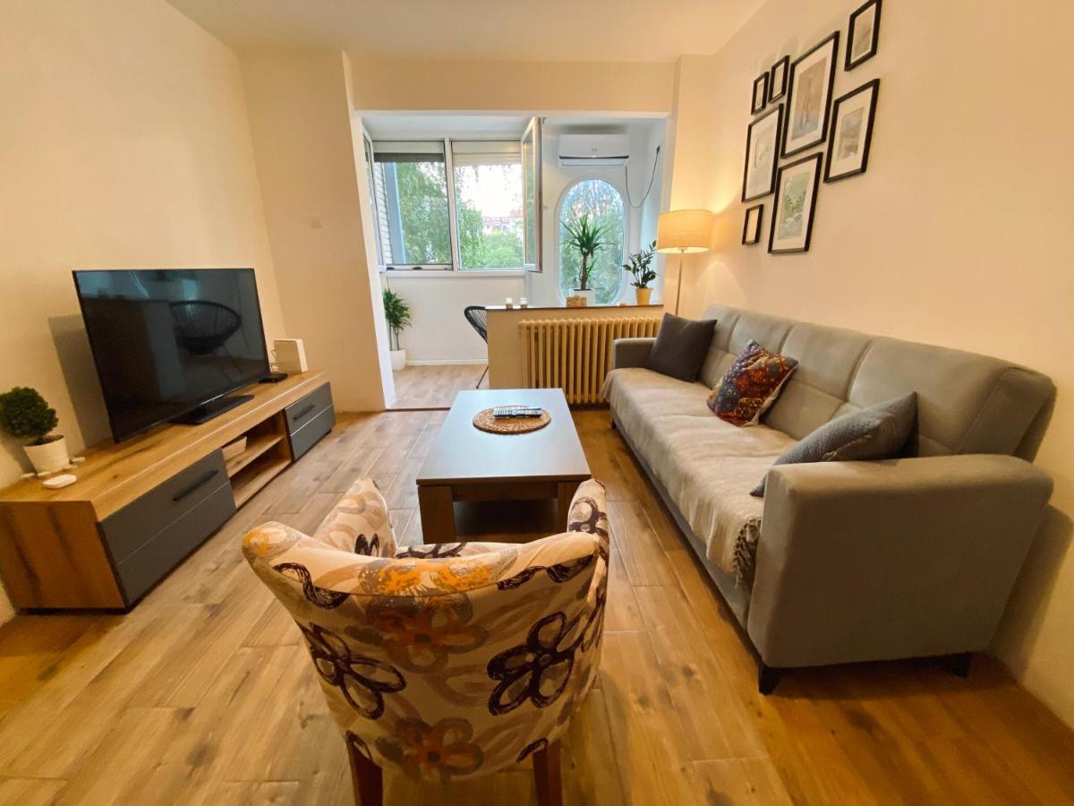 Apartman Ann II Pančevo Exterior foto
